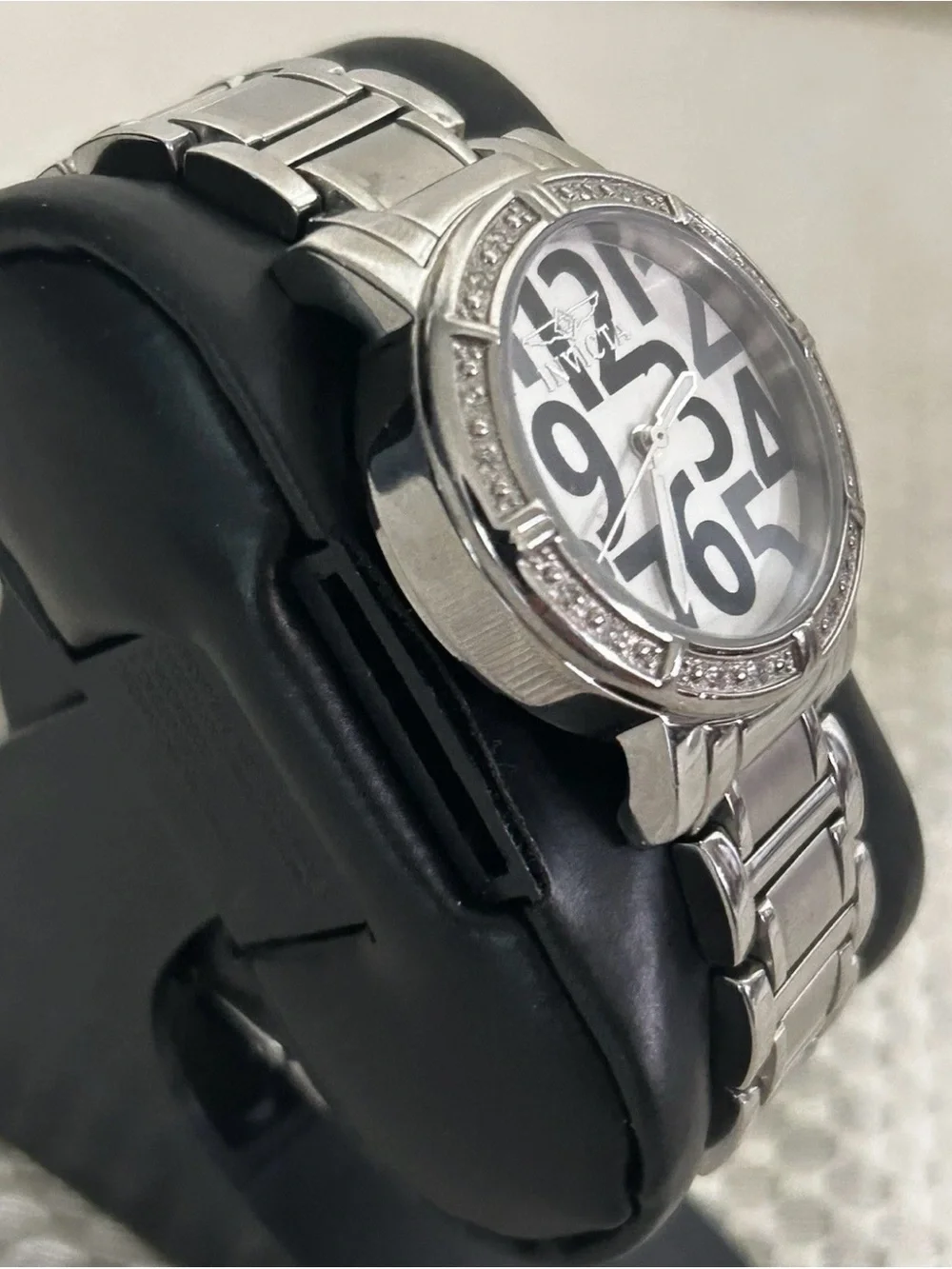 Invicta Wildflower Watch Scattered Number Dial Crystals Silver Steel 10673 NWOT